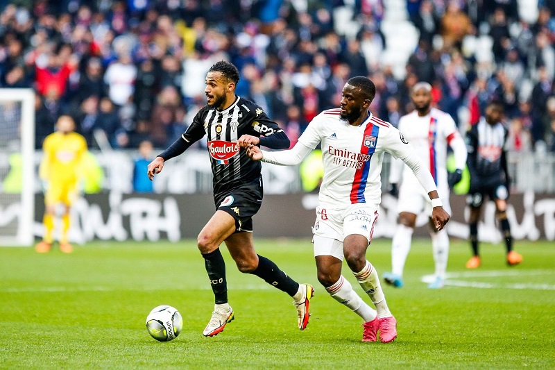 Soi kèo bóng đá full trận Angers vs Olympique Lyonnais