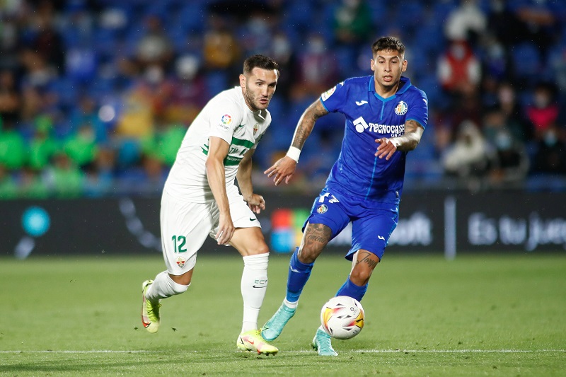 Soi kèo bóng đá full trận Elche vs Real Betis