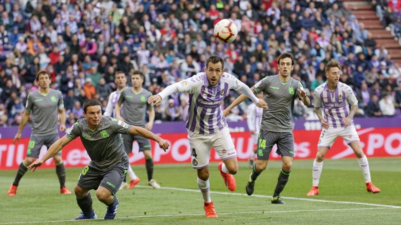Soi kèo Châu Á, kèo chấp Real Sociedad vs Valladolid
