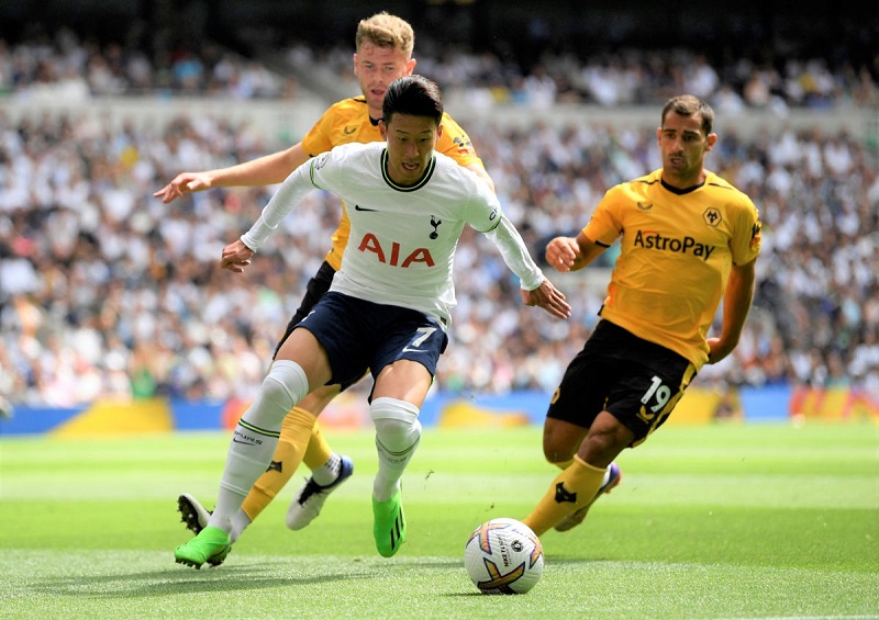 Soi kèo bóng đá full trận Wolverhampton vs Tottenham