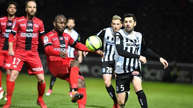 Soi kèo châu Á, kèo chấp Reims vs Angers